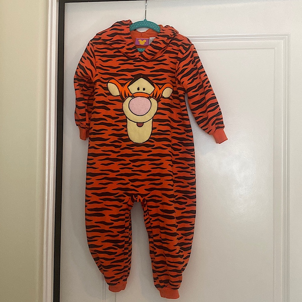 2T -3T Tigger costume